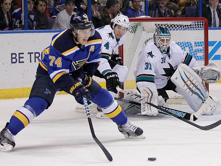 1.1438689-2635899192