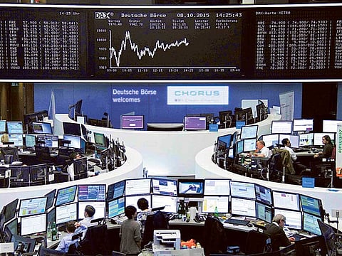 Amid oil rout, investors urged to look at developed market equities in 2016