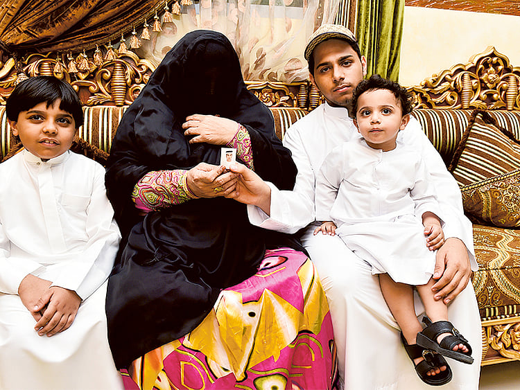 1.1598213-3413111312