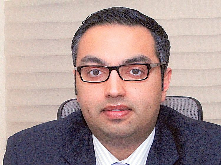 1.1598848-2043362884