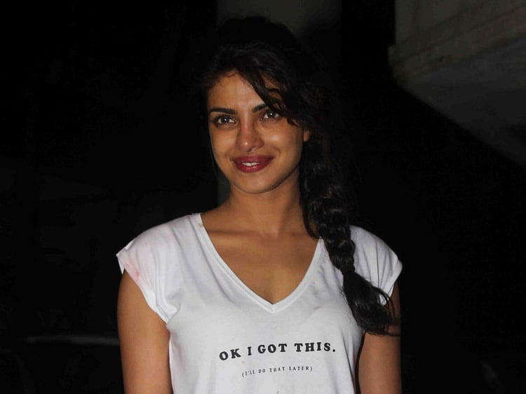 1.1601784-2583315903