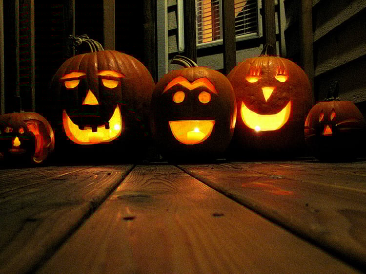 1.1608647-1963915133