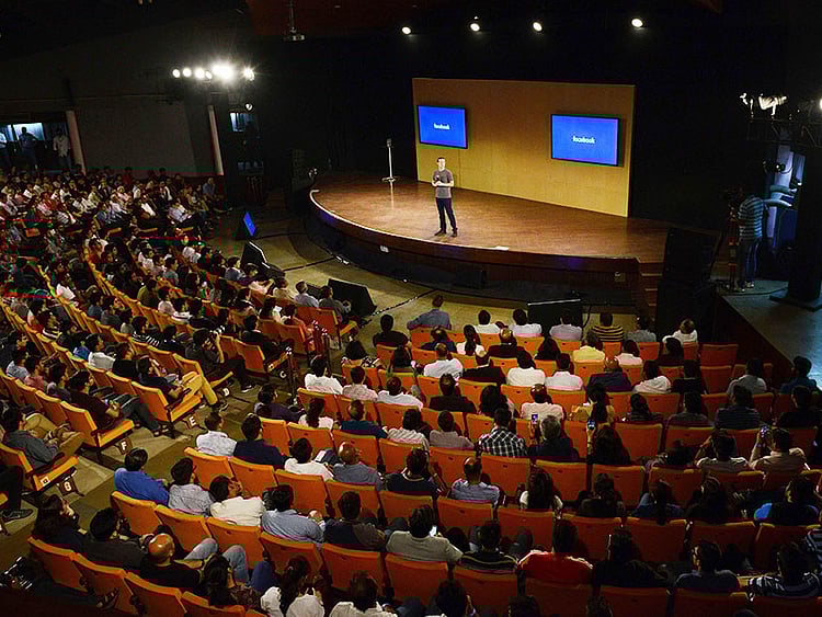 1.1609057-2612792855