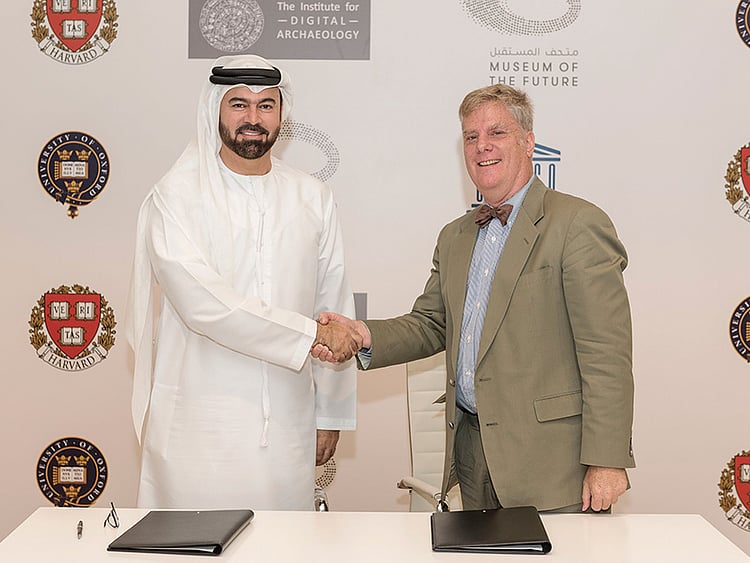 1.1609093-1238649000