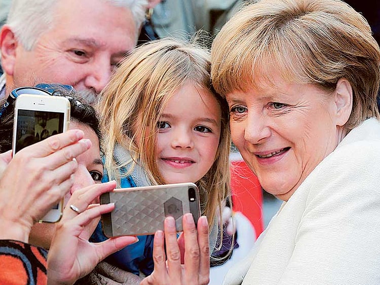 1.1594231-1807562182