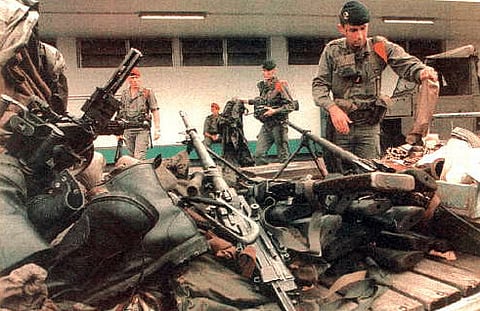 October 4, 1995: French troops end Comoros coup
