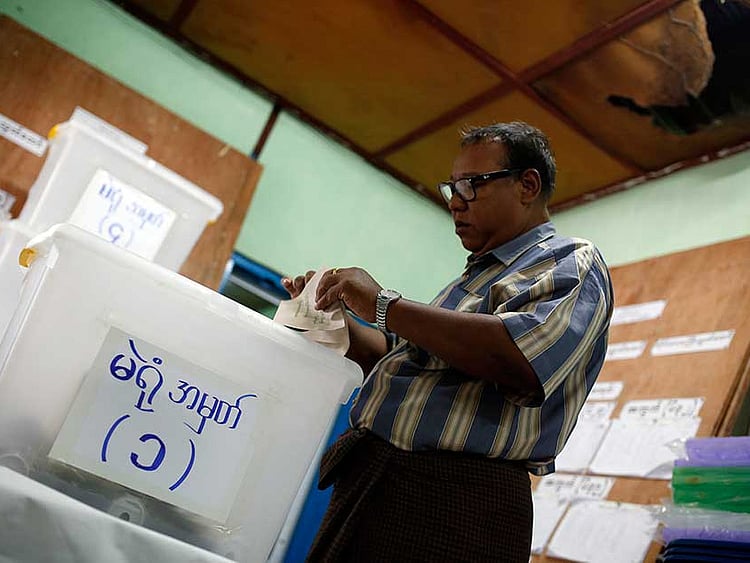 1.1610392-2496303617