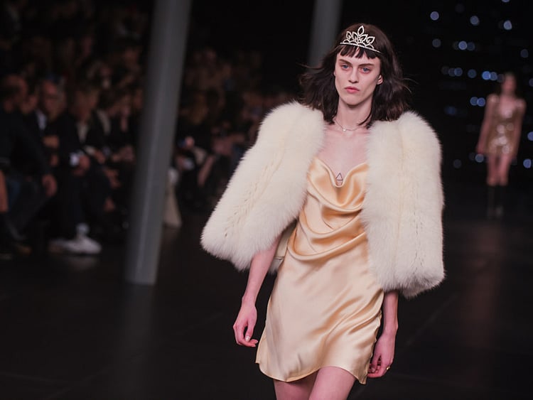 1.1595863-2984596802