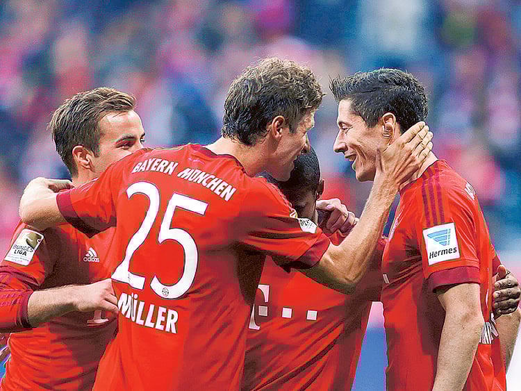 1.1596096-2378621754