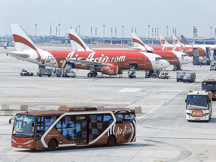 1.1597358-1853678383