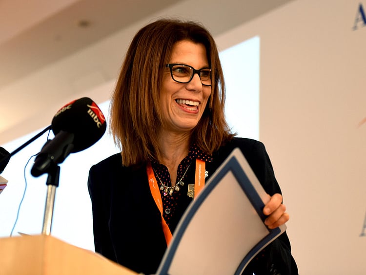 1.1617982-3371592858