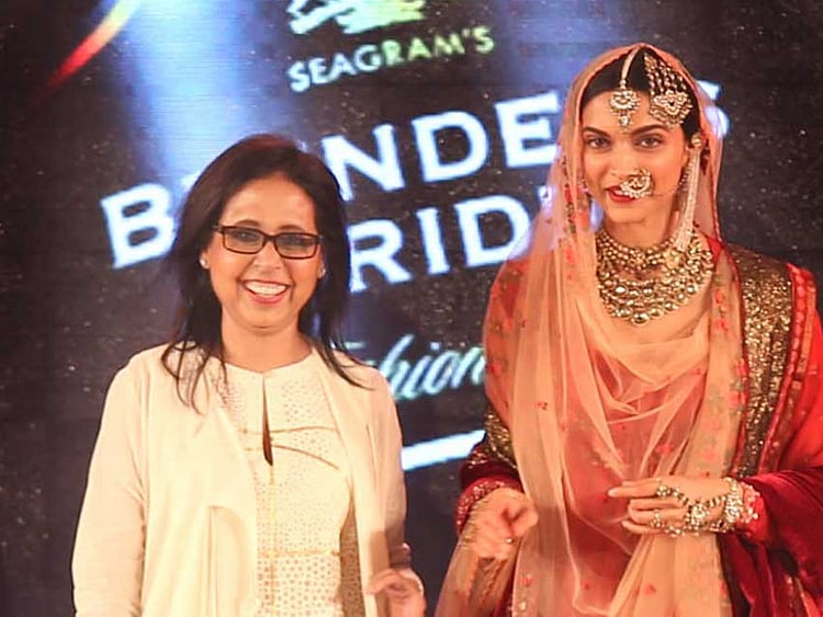 1.1619282-1689449502