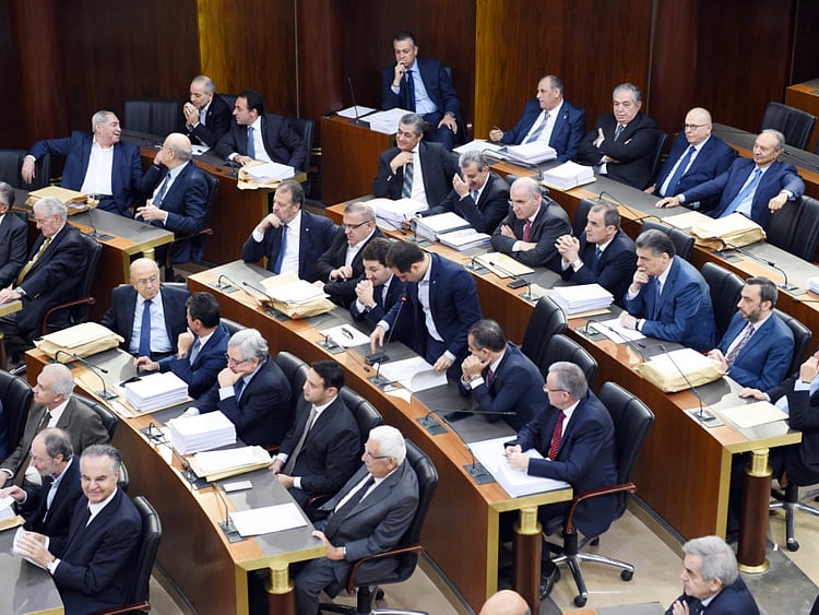 1.1619753-3906412403