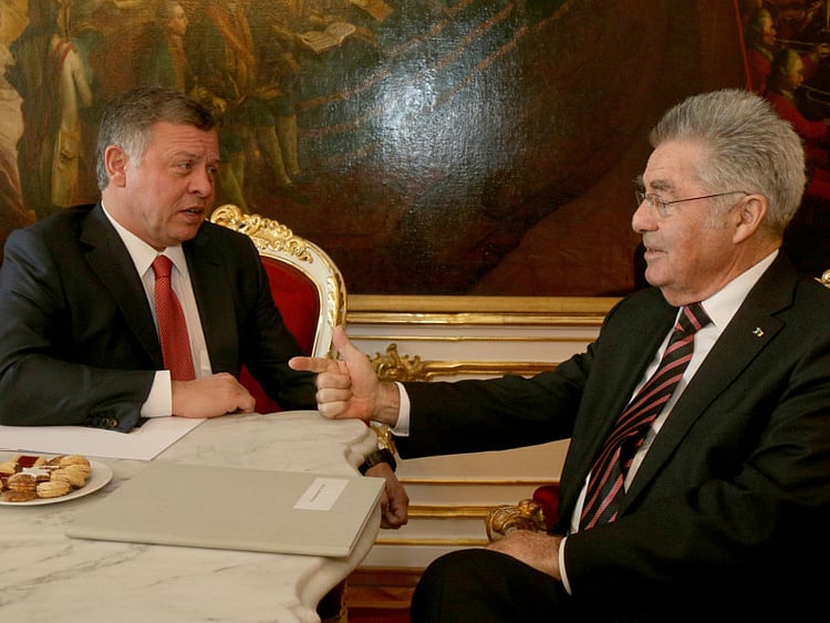 1.1622390-2843782806