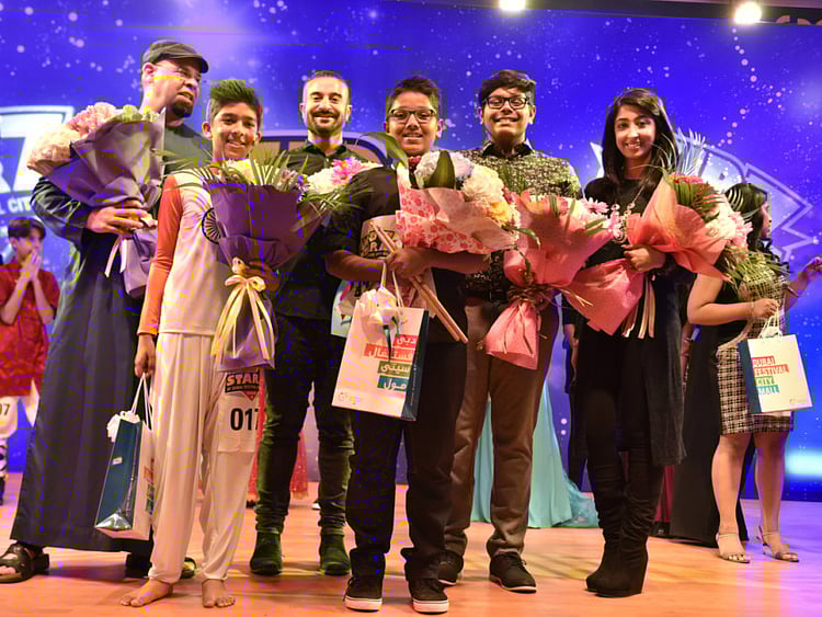 1.1622439-1042000856