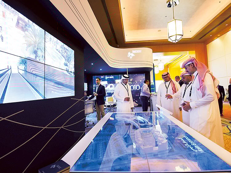 1.1611699-1978077687