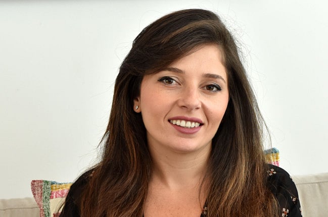 1.1623256-1973889122