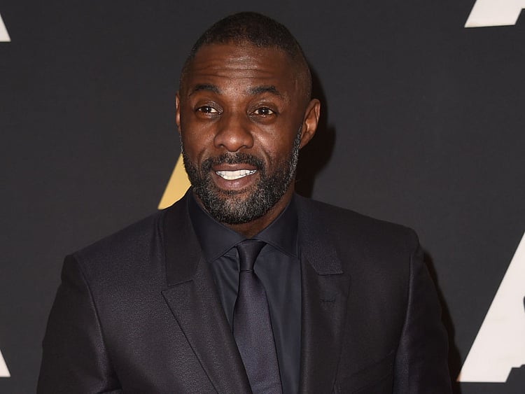 1.1624107-2519403505