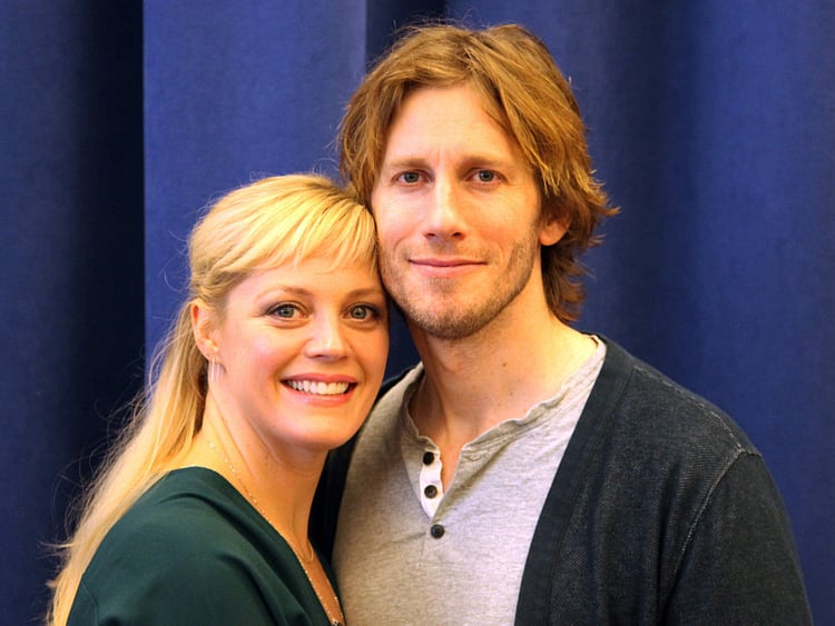 1.1628071-3745077411