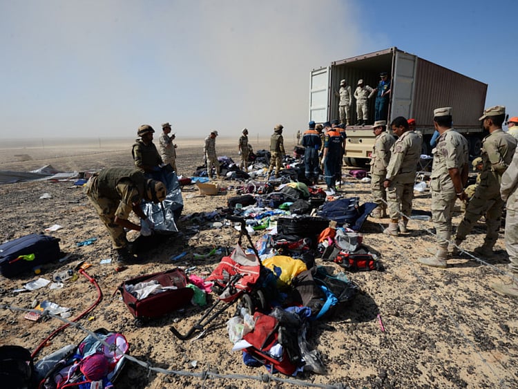 1.1614608-4166011006