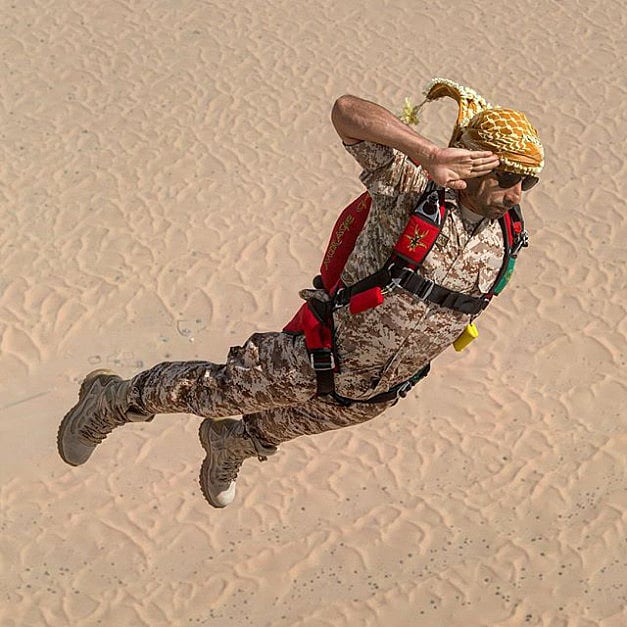 1.1614929-3940115208