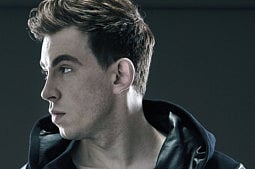 1.1636323-3172633480