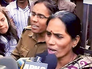 Nirbhaya gang rape convicts to hang on February 1, India court says