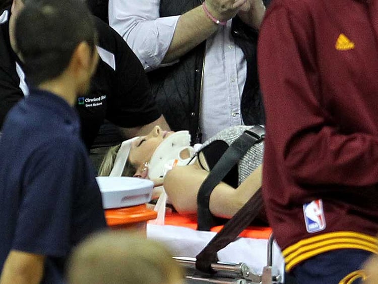 1.1640100-2273602696