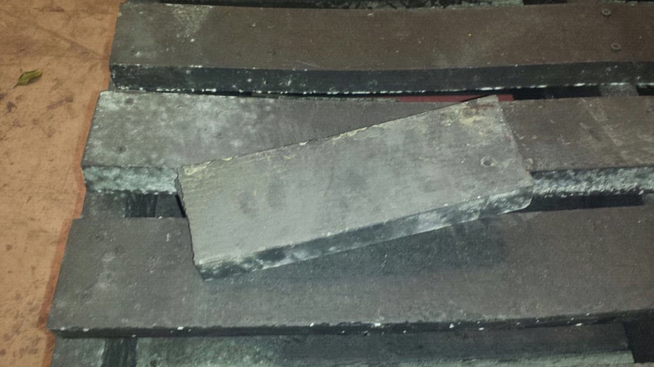 1.1640109-2340323907