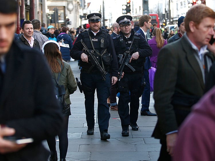 1.1643001-1065961345