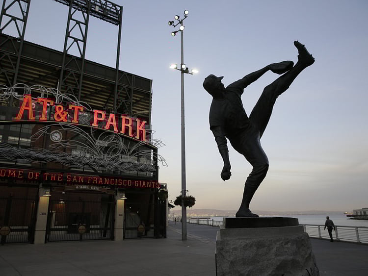 1.1643046-3572974797