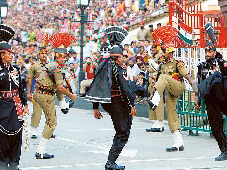 1.1646509-3948592964