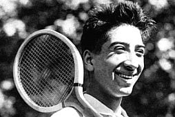 1.1463102-2607812986