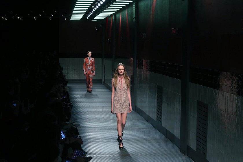 1.1463100-3226883404