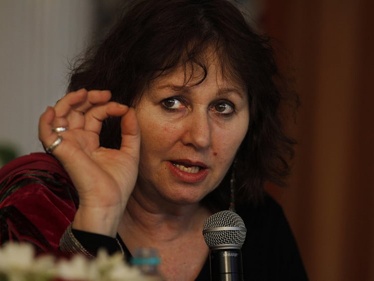 1.1470508-2078639245