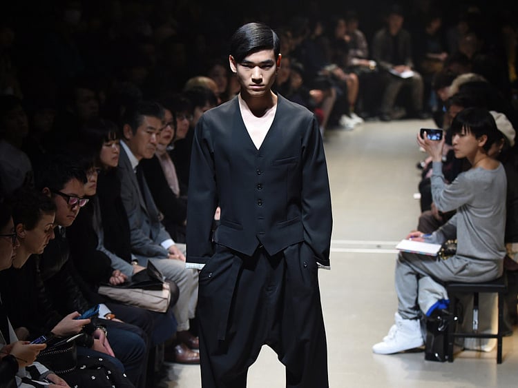 1.1476604-1107733368