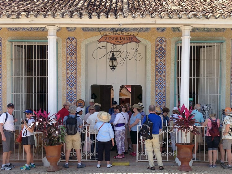 1.1480445-3306504312