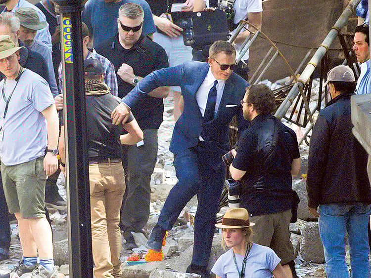 1.1482195-2157016213