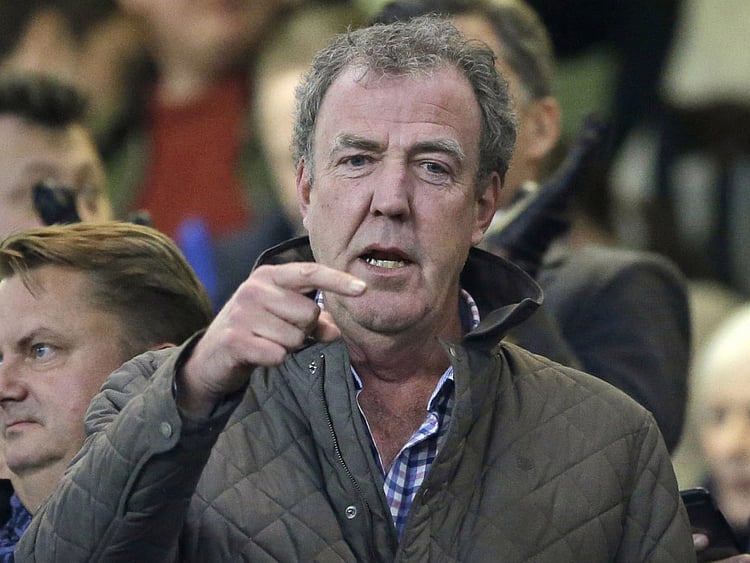 1.1483011-2212725235