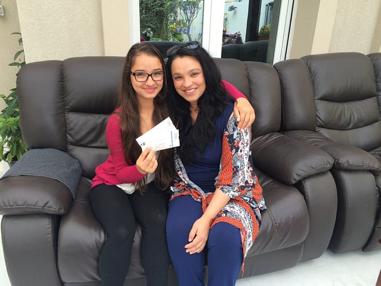 1.1483512-4061417512