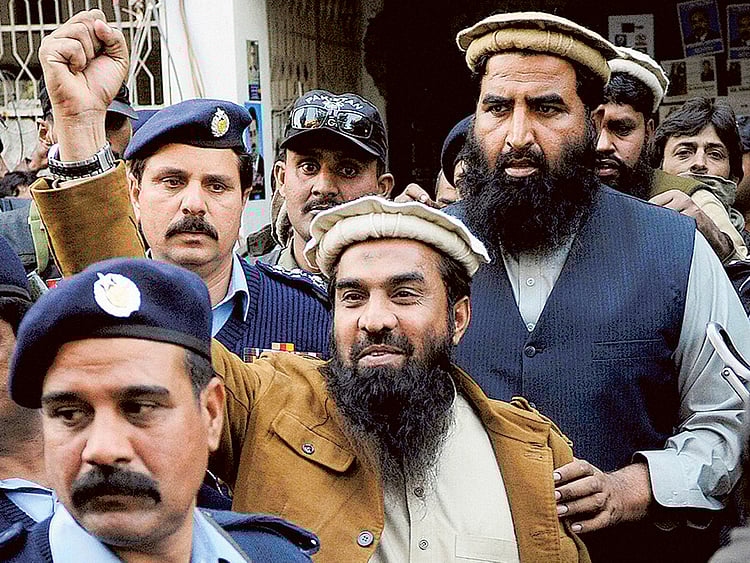 1.1489609-2958074875