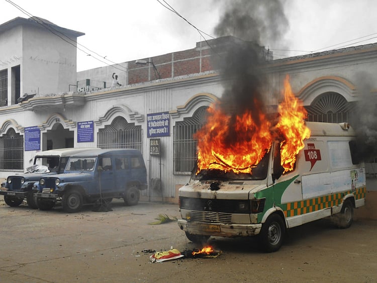 1.1495613-3353270554