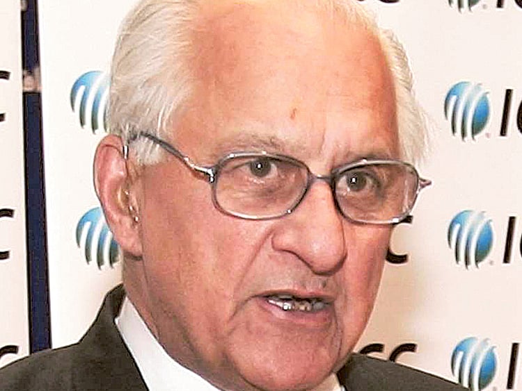 1.1606142-3153983884