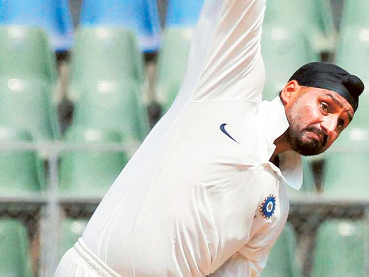 1.1519143-2339805004