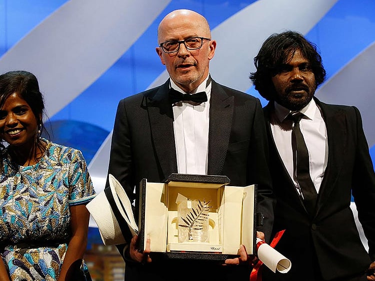 1.1521027-2074896705