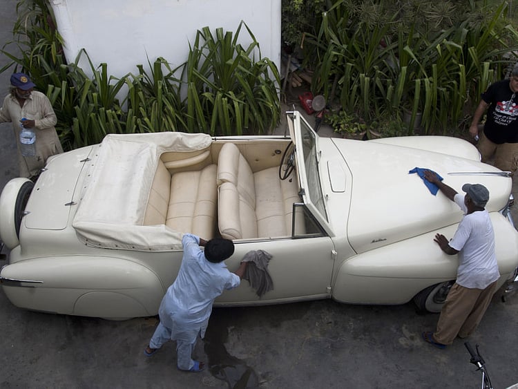 1.1523117-1238417592