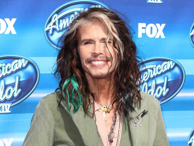 1.1523310-2973107651