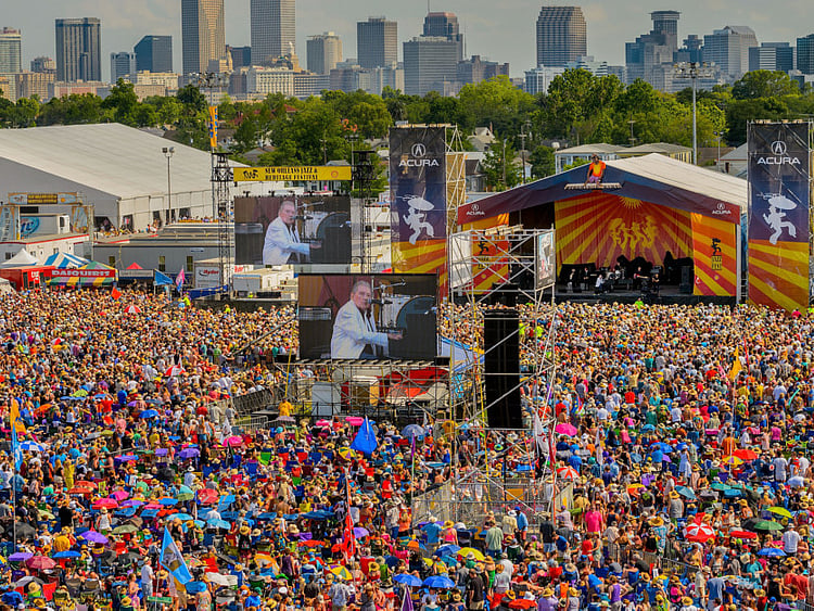 1.1503329-3186337391