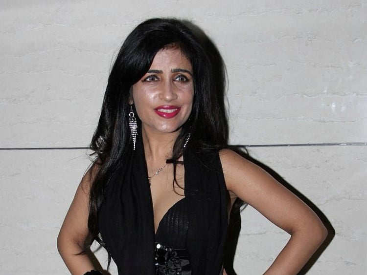 1.1503349-3877725652