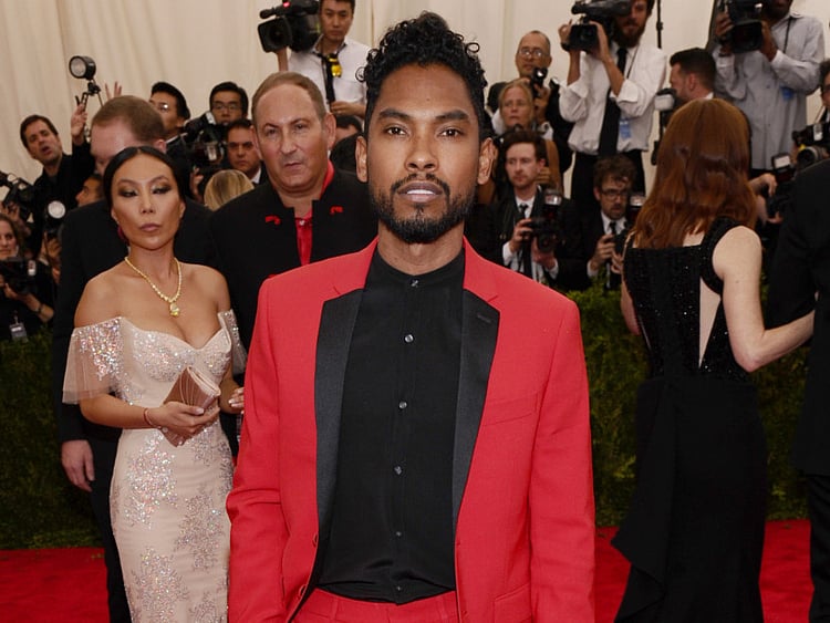 1.1506319-3242555228